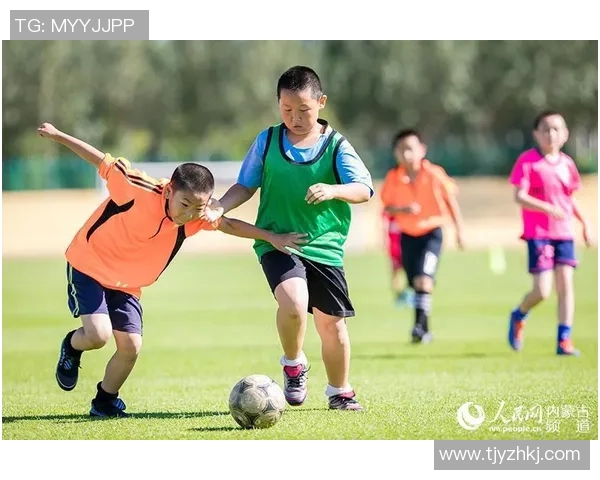 小贝足球课堂:让孩子们在快乐中学习足球技巧与团队精神 小贝足球课堂:让孩子们在快乐中学习足球技巧与团队精神